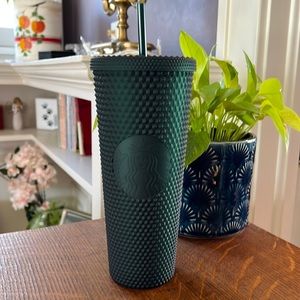 Starbucks Matte Dark Green Studded Spike Tumbler 2022 Spring 24oz NWT